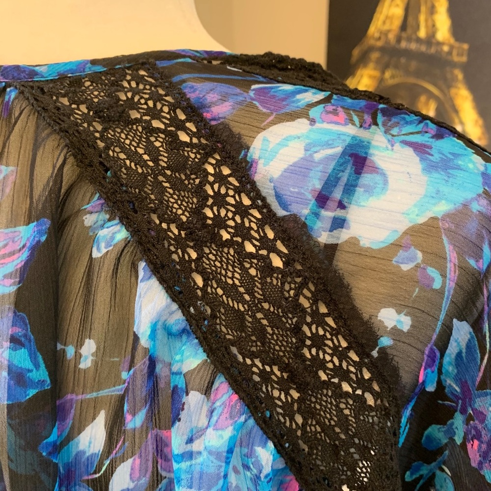 Express Shawl - Picture 5 of 6